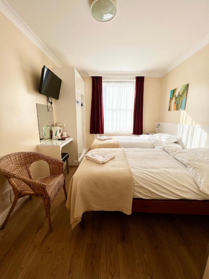 Melbourne House Отель Лондон