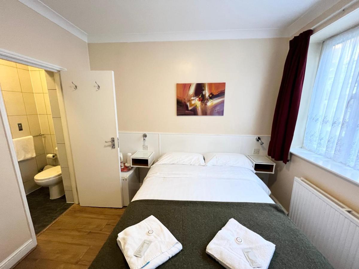 Melbourne House Отель Лондон