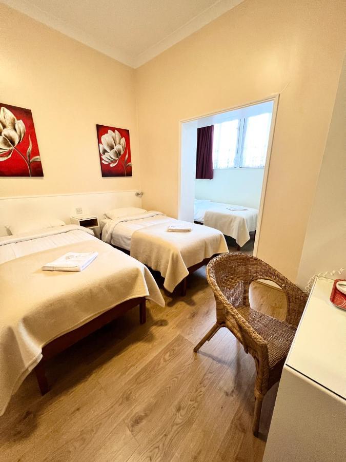 Melbourne House Отель Лондон